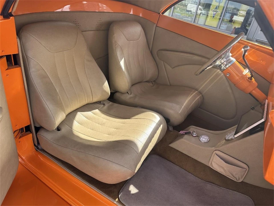 1939 Ford Standard & Deluxe & Super Deluxe - Image 29 of 31