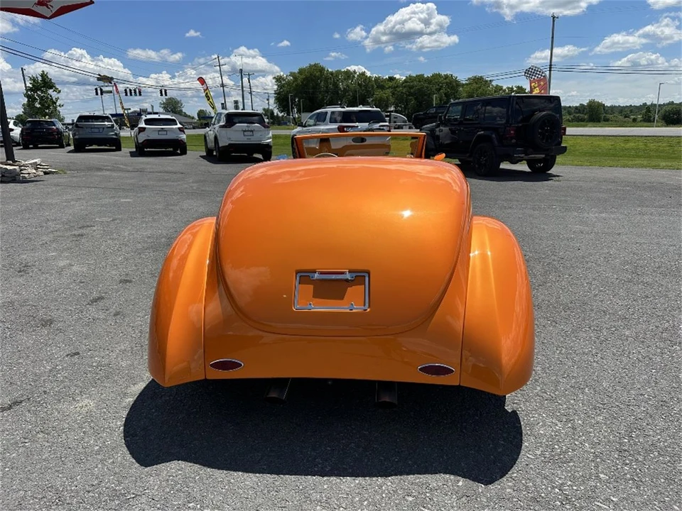 1939 Ford Standard & Deluxe & Super Deluxe - Image 4 of 31
