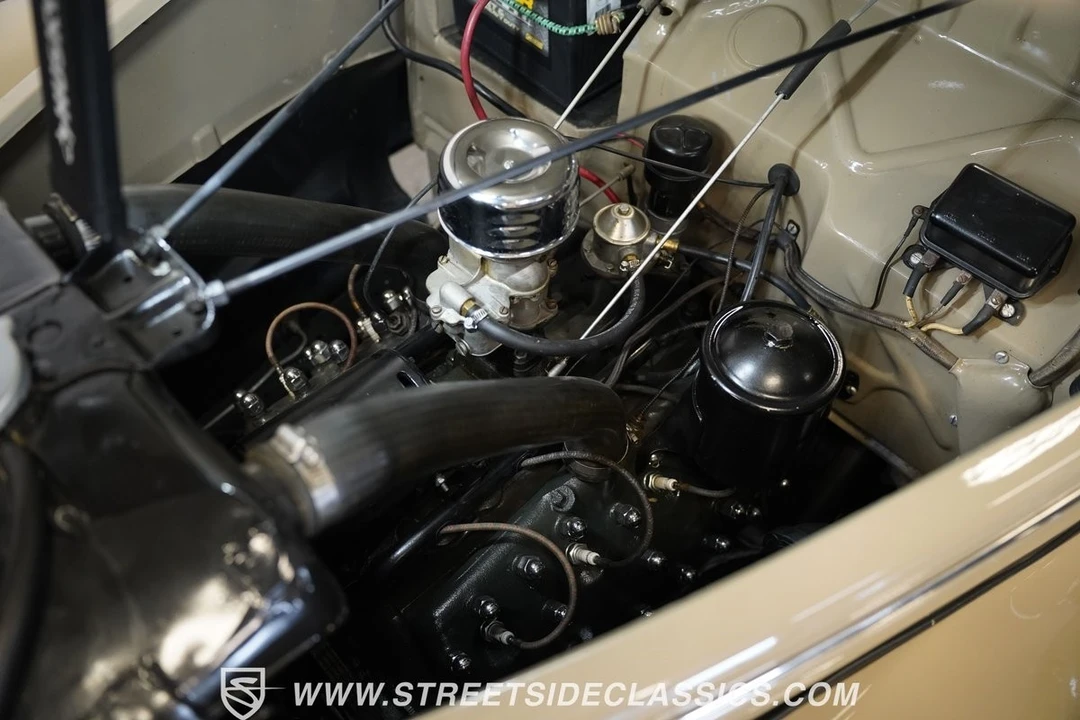 1939 Ford Standard & Deluxe & Super Deluxe - Image 5 of 12