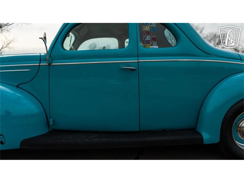 1939 Ford Standard & Deluxe & Super Deluxe - Image 30 of 31