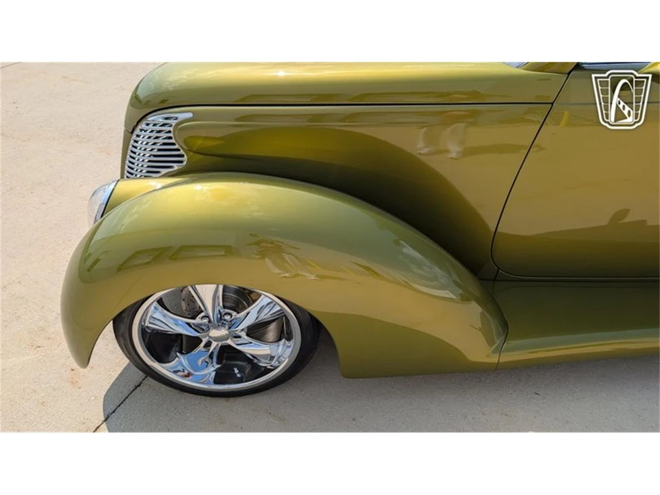 1939 Ford Standard & Deluxe & Super Deluxe - Image 26 of 31