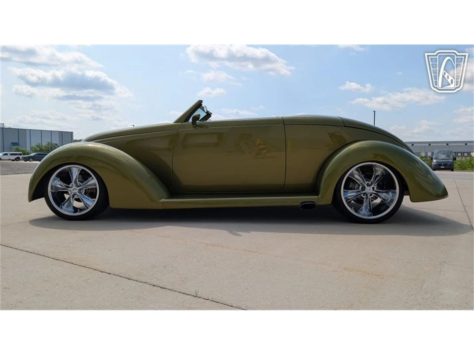1939 Ford Standard & Deluxe & Super Deluxe - Image 7 of 31