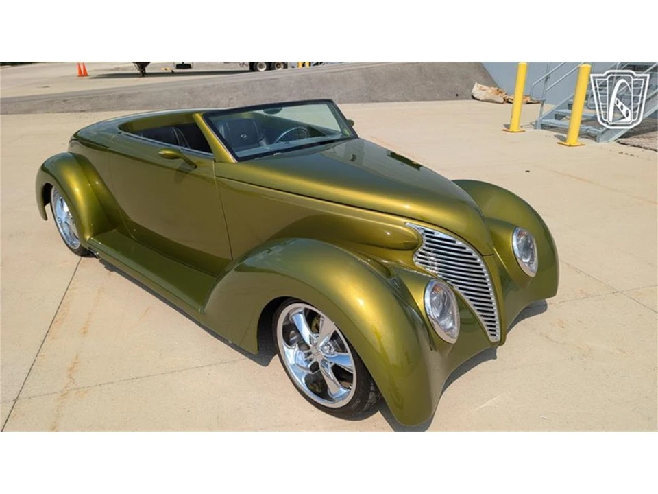 1939 Ford Standard & Deluxe & Super Deluxe - Image 20 of 31