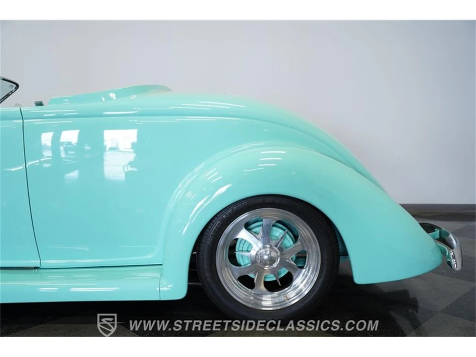 1939 Ford Standard & Deluxe & Super Deluxe - Image 29 of 31