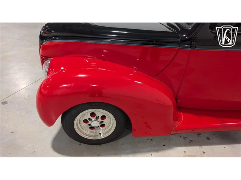 1939 Ford Standard & Deluxe & Super Deluxe - Image 26 of 31