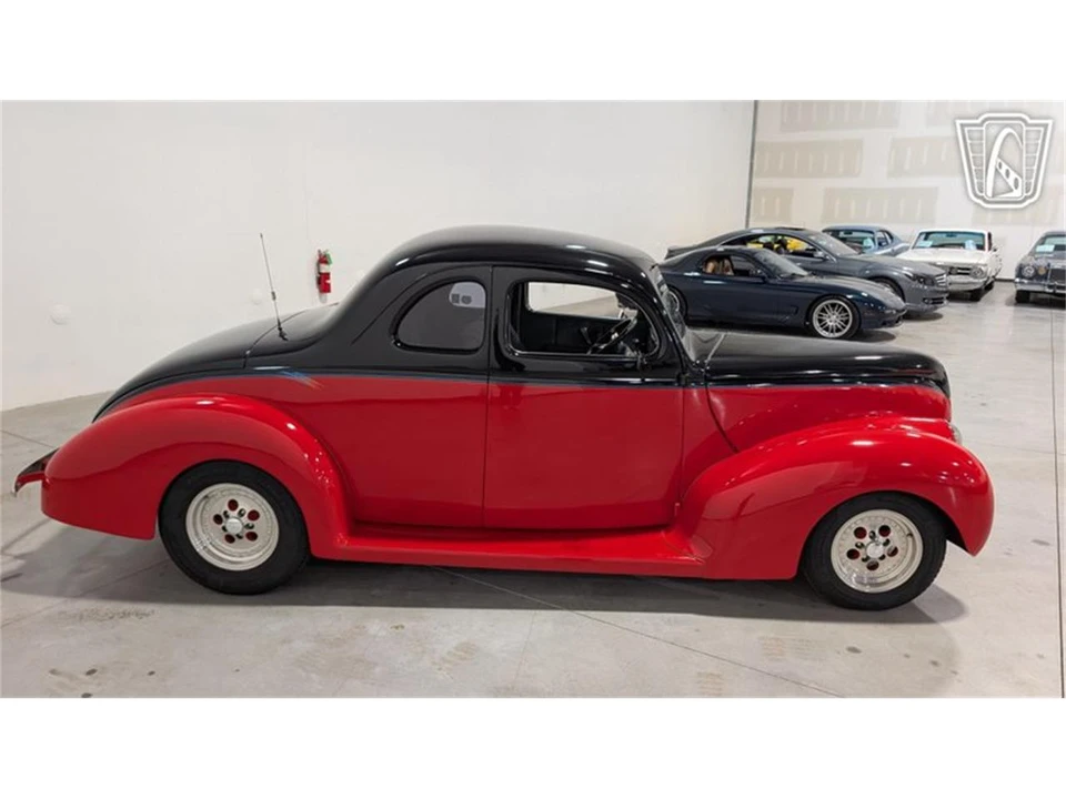 1939 Ford Standard & Deluxe & Super Deluxe - Image 17 of 31