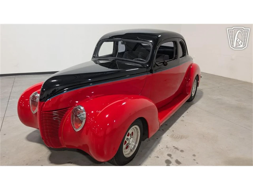 1939 Ford Standard & Deluxe & Super Deluxe - Image 2 of 31