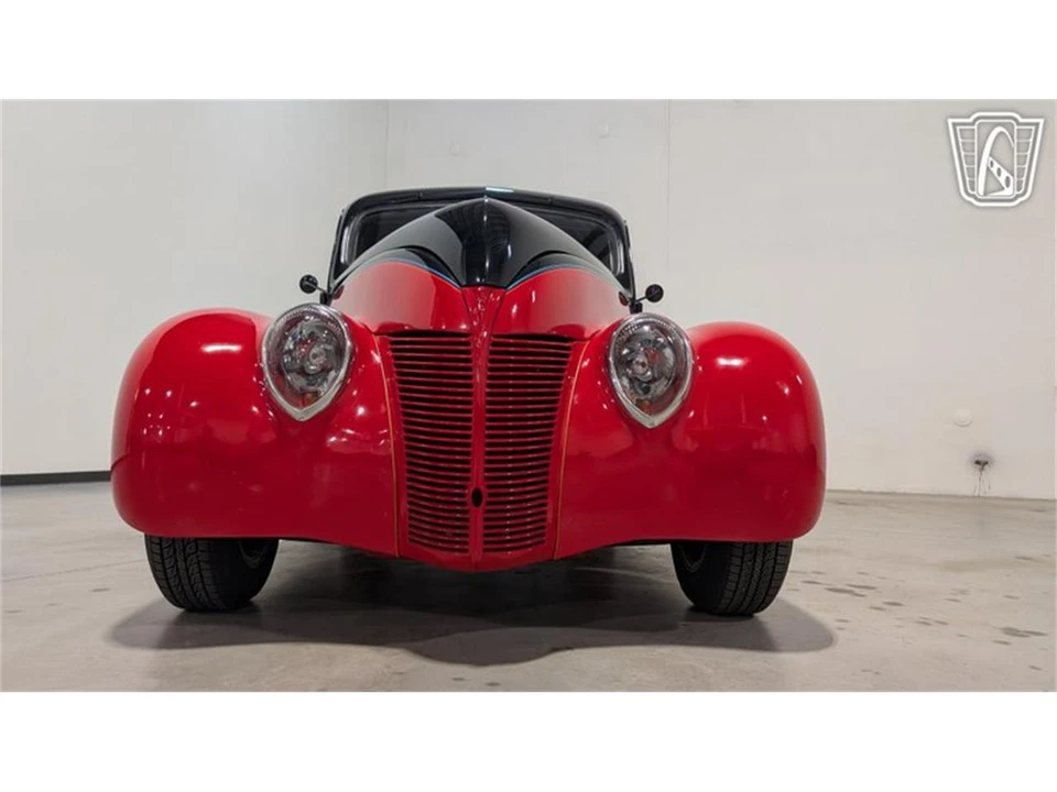 1939 Ford Standard & Deluxe & Super Deluxe - Image 25 of 31