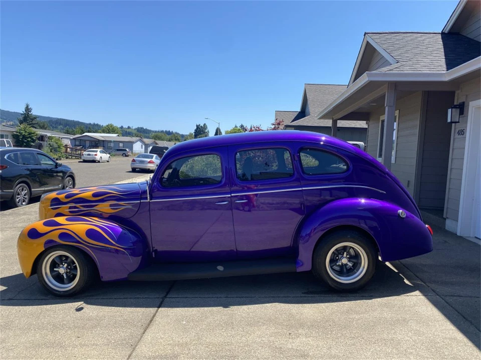 1939 Ford Standard & Deluxe & Super Deluxe - Image 4 of 19