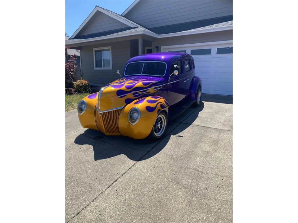 1939 Ford Standard & Deluxe & Super Deluxe - Image 3 of 19