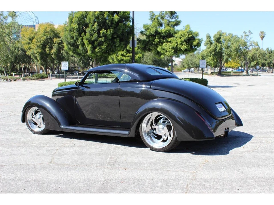 1939 Ford Standard & Deluxe & Super Deluxe - Image 14 of 31