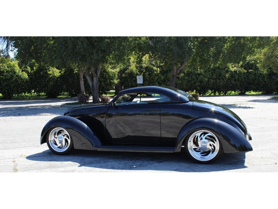 1939 Ford Standard & Deluxe & Super Deluxe - Image 4 of 31