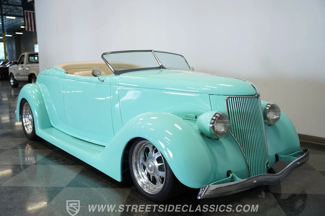 1939 Ford Standard & Deluxe & Super Deluxe - Image 17 of 31