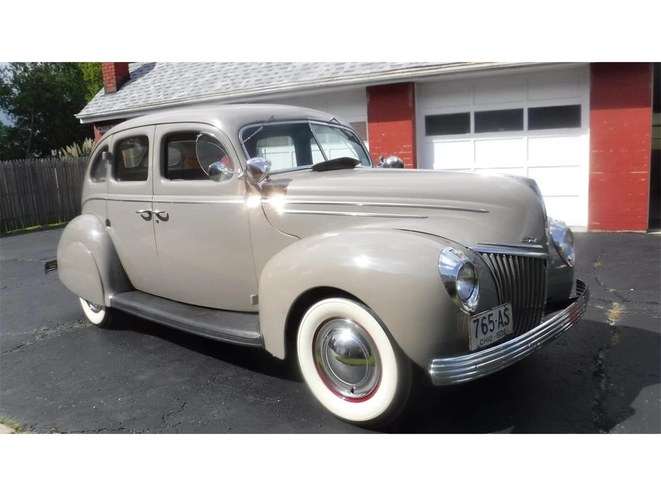 1939 Ford Standard & Deluxe & Super Deluxe - Image 8 of 31
