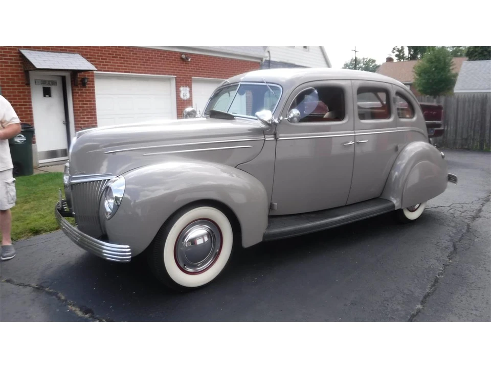 1939 Ford Standard & Deluxe & Super Deluxe - Image 5 of 31