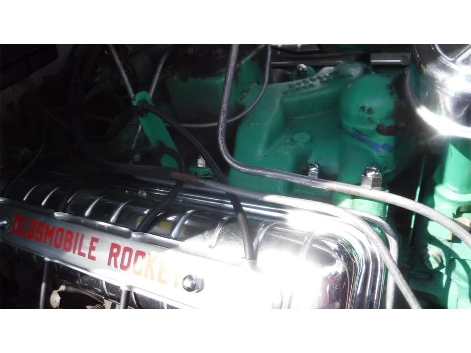 1939 Ford Standard & Deluxe & Super Deluxe - Image 30 of 31