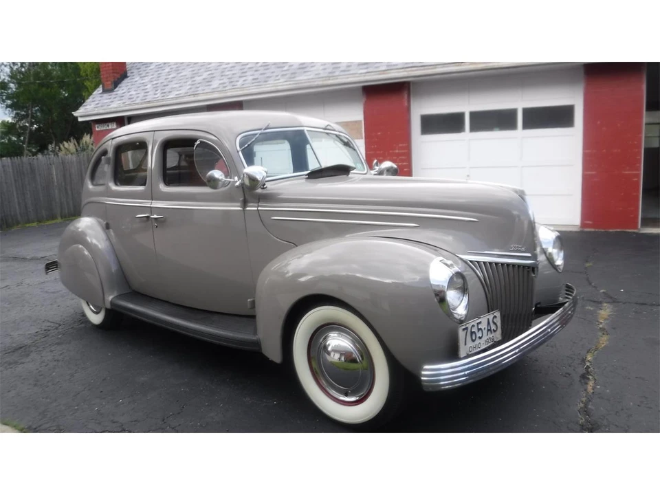 1939 Ford Standard & Deluxe & Super Deluxe - Image 11 of 31