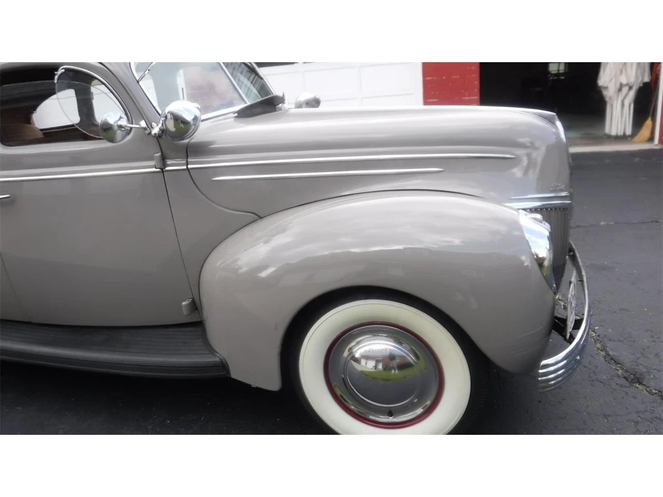 1939 Ford Standard & Deluxe & Super Deluxe - Image 12 of 31