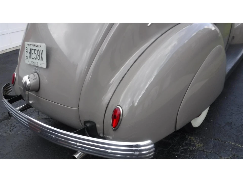 1939 Ford Standard & Deluxe & Super Deluxe - Image 14 of 31