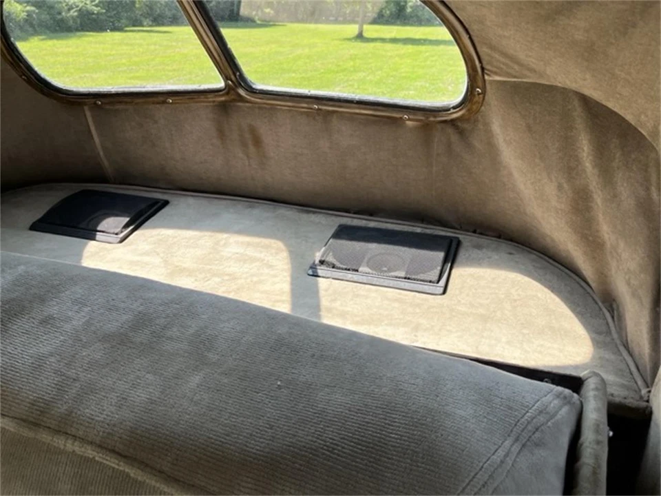 1939 Ford Standard & Deluxe & Super Deluxe - Image 15 of 21
