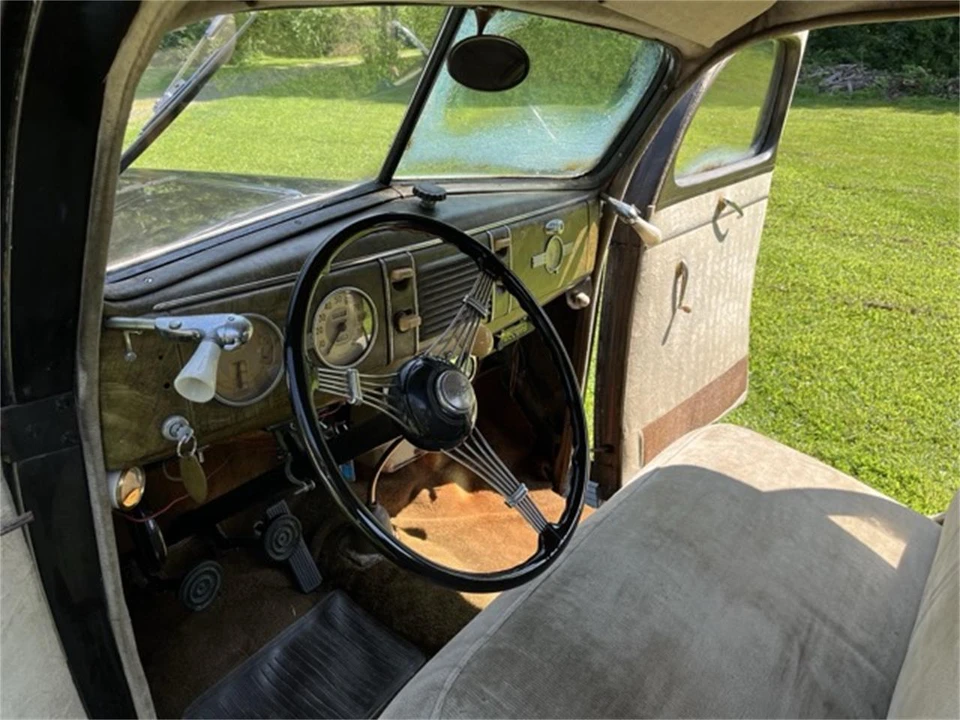 1939 Ford Standard & Deluxe & Super Deluxe - Image 13 of 21