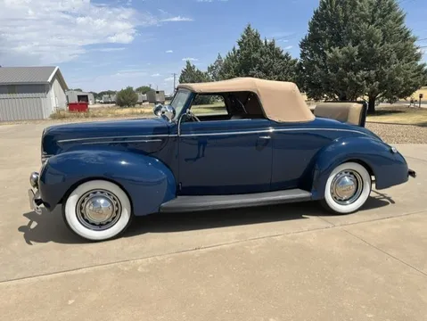 1939 Ford Deluxe