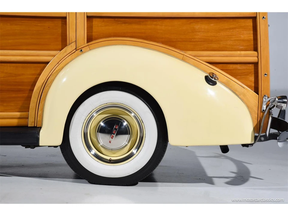 1939 Ford Standard & Deluxe & Super Deluxe - Image 15 of 31