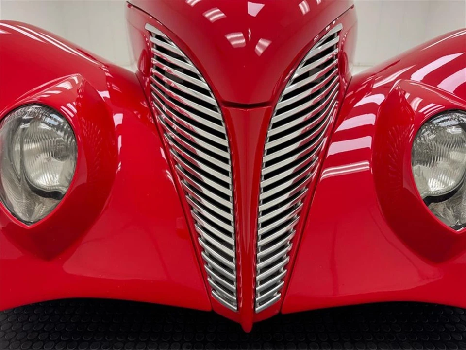 1939 Ford Standard & Deluxe & Super Deluxe - Image 9 of 31