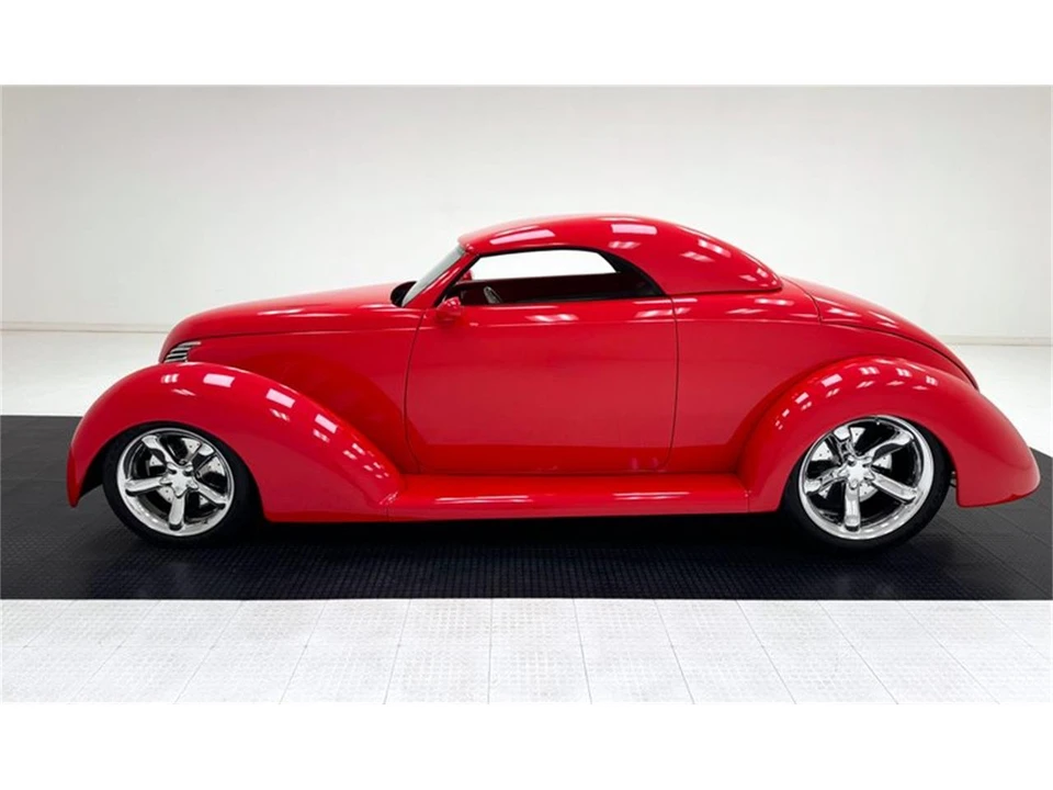 1939 Ford Standard & Deluxe & Super Deluxe - Image 2 of 31