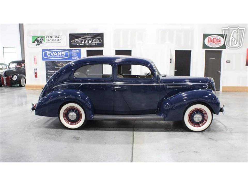 1939 Ford Standard & Deluxe & Super Deluxe - Image 13 of 31