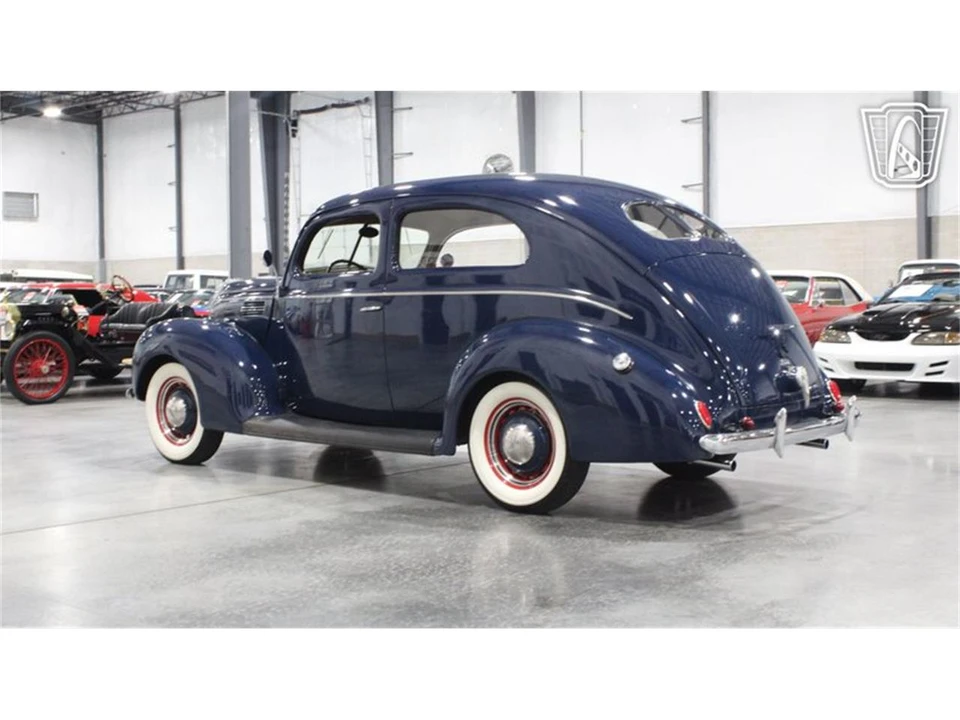 1939 Ford Standard & Deluxe & Super Deluxe - Image 18 of 31