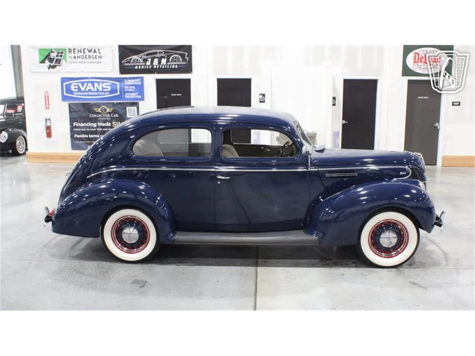 1939 Ford Standard & Deluxe & Super Deluxe - Image 31 of 31