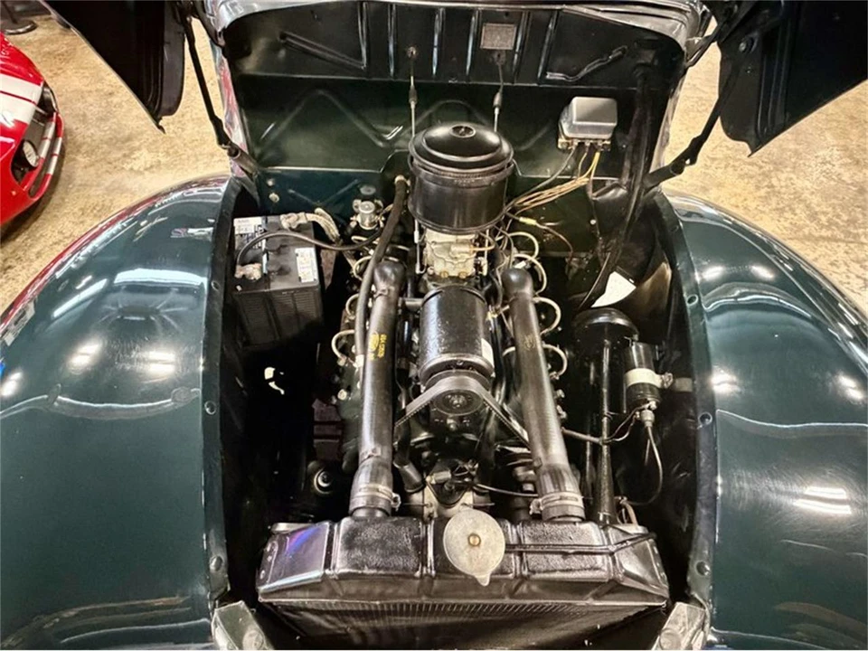 1939 Ford Standard & Deluxe & Super Deluxe - Image 6 of 31