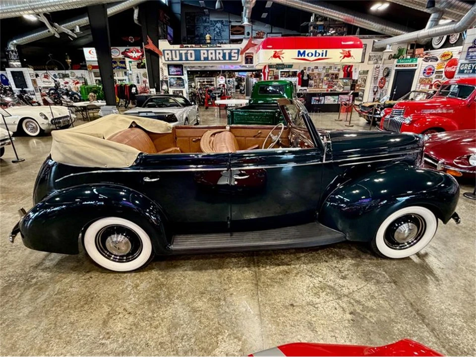 1939 Ford Standard & Deluxe & Super Deluxe - Image 14 of 31