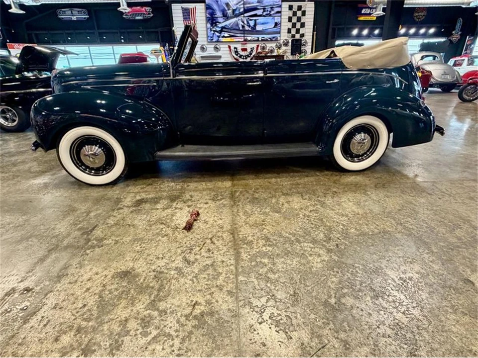 1939 Ford Standard & Deluxe & Super Deluxe - Image 9 of 31