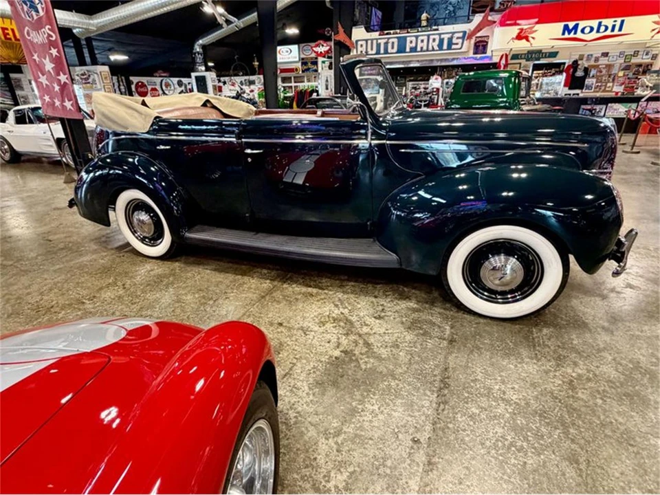 1939 Ford Standard & Deluxe & Super Deluxe - Image 24 of 31