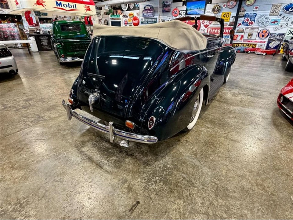 1939 Ford Standard & Deluxe & Super Deluxe - Image 20 of 31