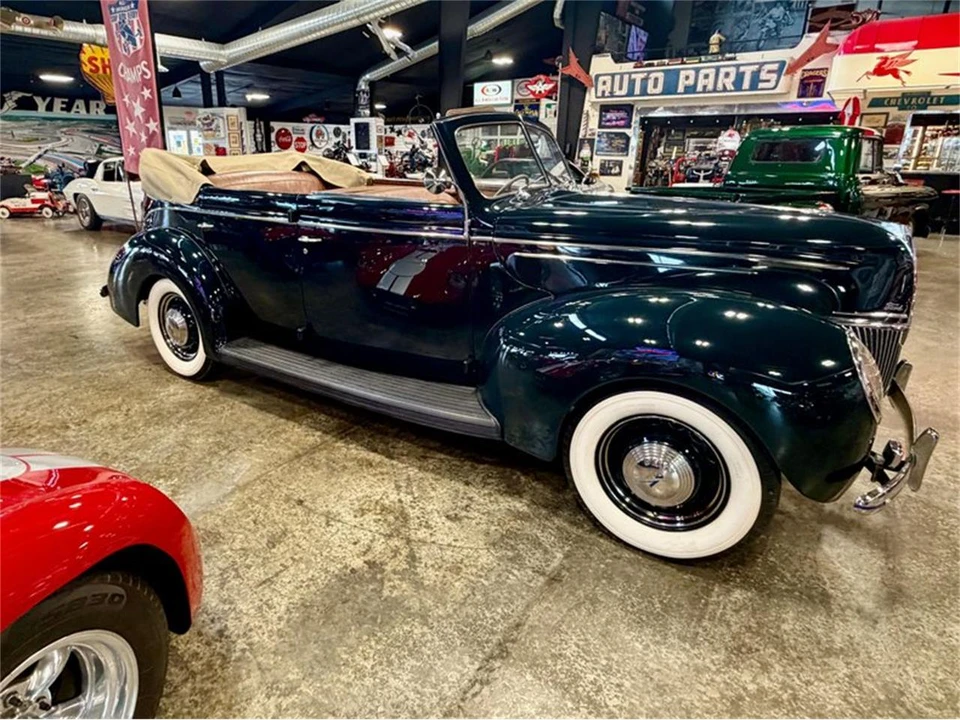 1939 Ford Standard & Deluxe & Super Deluxe - Image 10 of 31