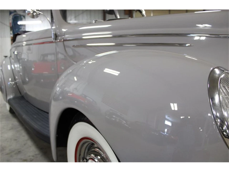 1939 Ford Standard & Deluxe & Super Deluxe - Image 13 of 31