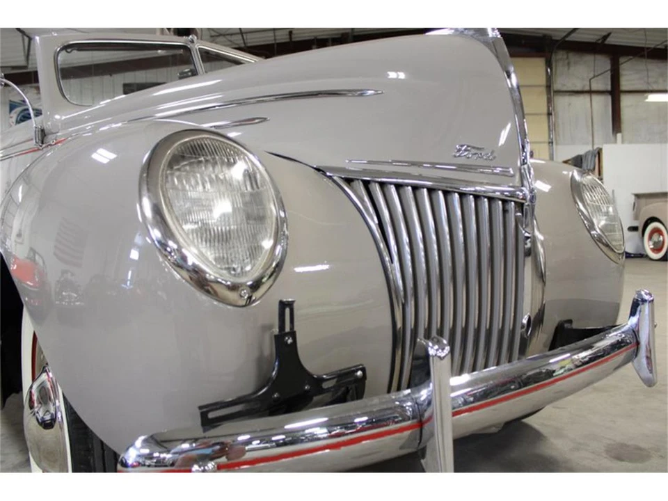 1939 Ford Standard & Deluxe & Super Deluxe - Image 14 of 31