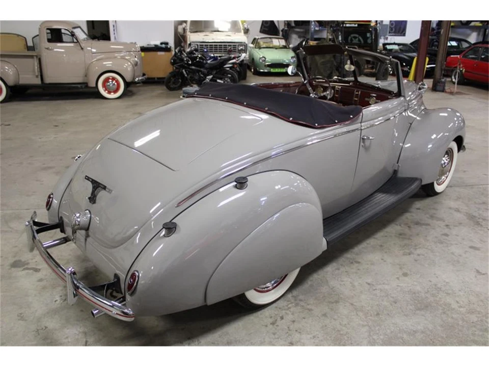 1939 Ford Standard & Deluxe & Super Deluxe - Image 18 of 31