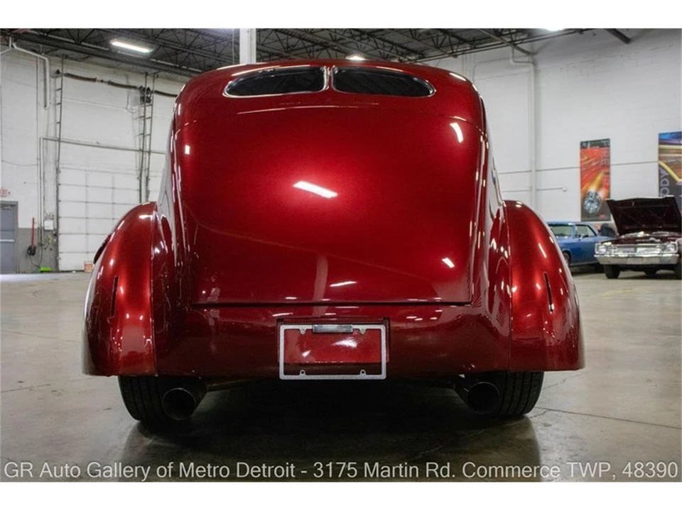 1939 Ford Standard & Deluxe & Super Deluxe - Image 6 of 31
