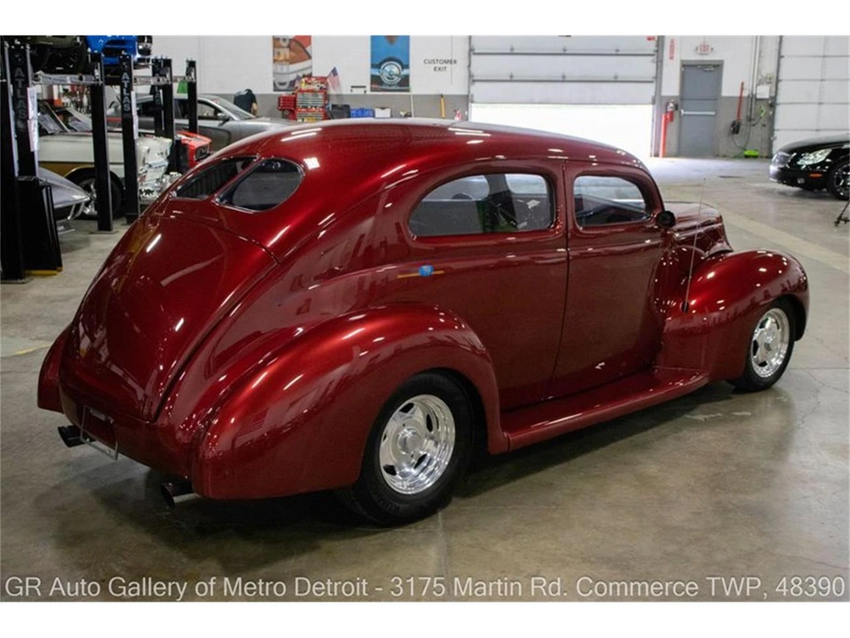 1939 Ford Standard & Deluxe & Super Deluxe - Image 7 of 31