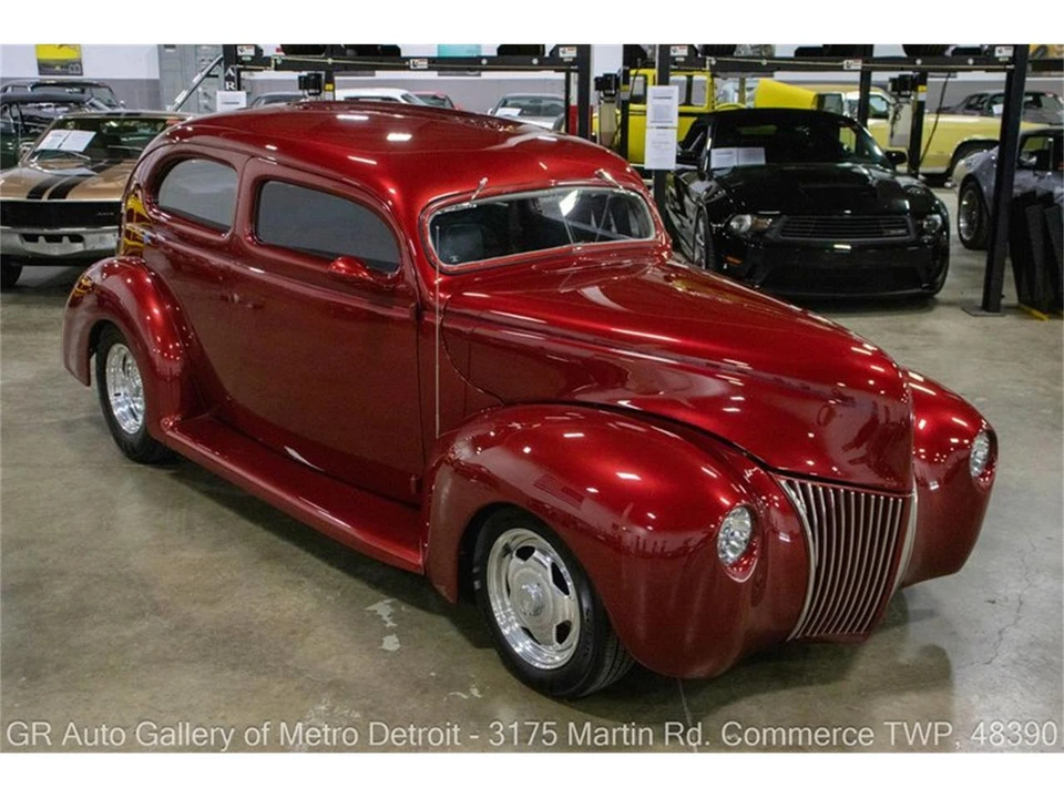 1939 Ford Standard & Deluxe & Super Deluxe - Image 9 of 31