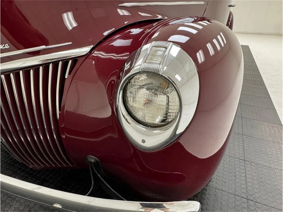 1939 Ford Standard & Deluxe & Super Deluxe - Image 11 of 31