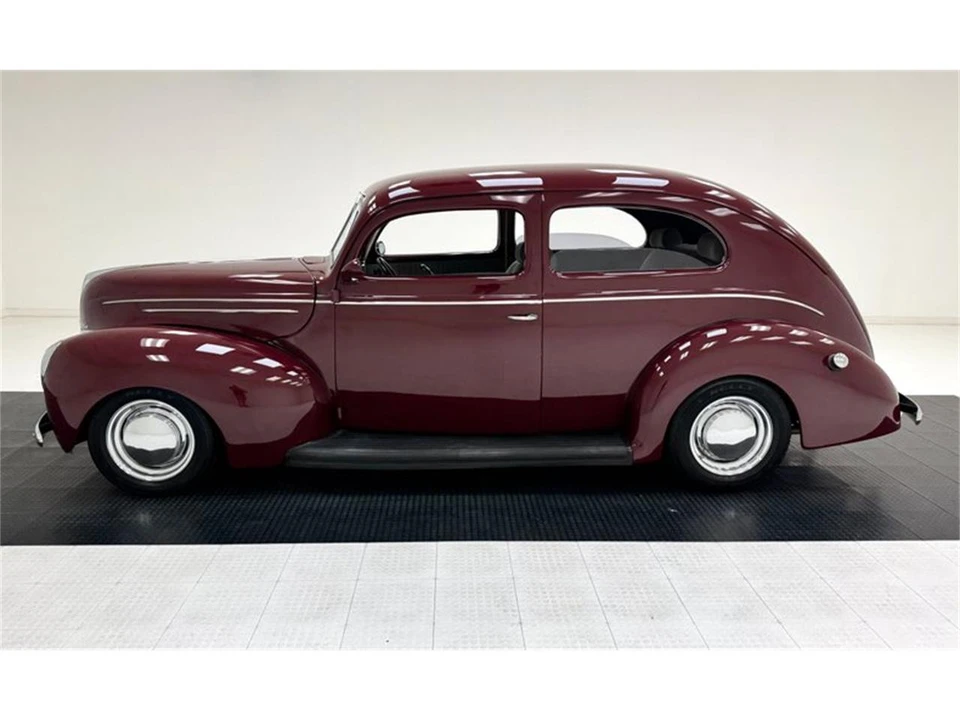 1939 Ford Standard & Deluxe & Super Deluxe - Image 2 of 31