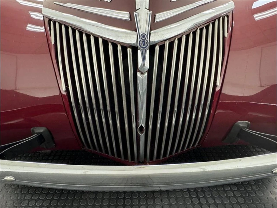 1939 Ford Standard & Deluxe & Super Deluxe - Image 9 of 31