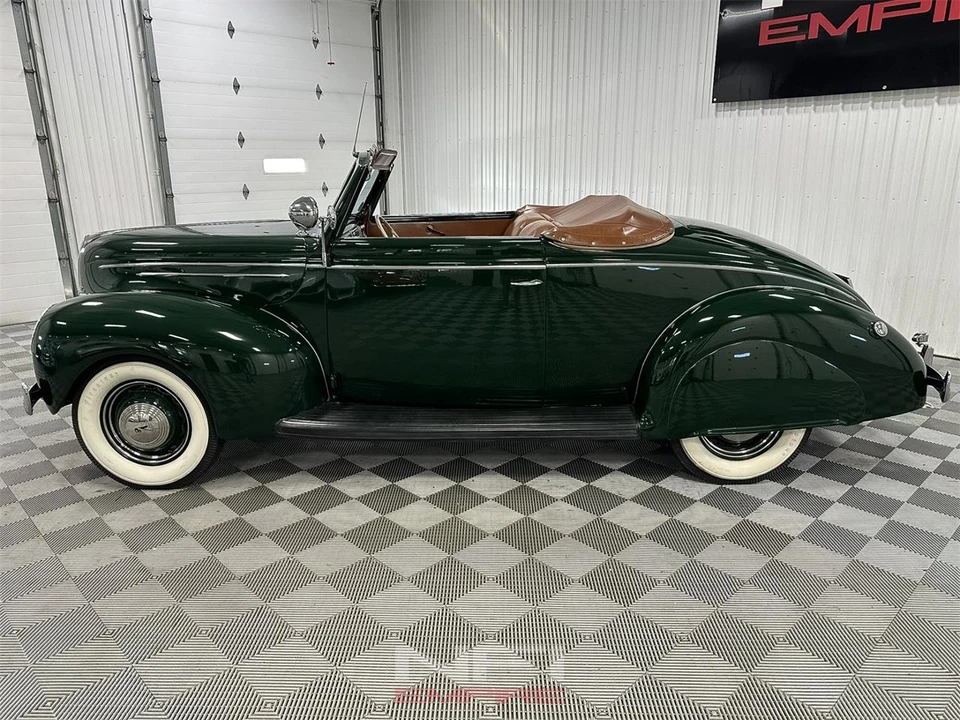 1939 Ford Standard & Deluxe & Super Deluxe - Image 3 of 31