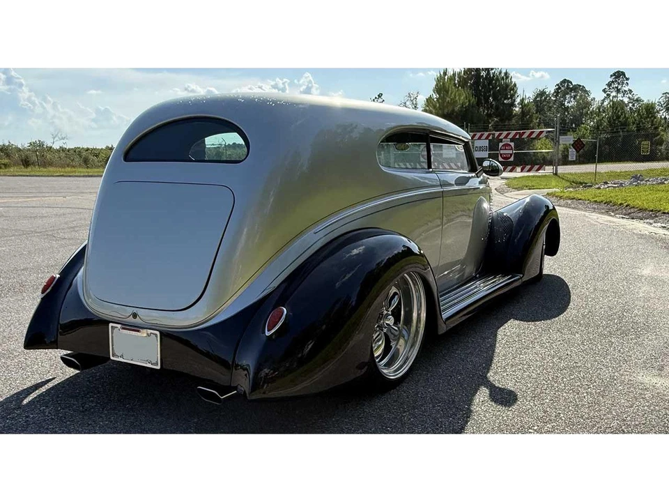 1939 Ford Standard & Deluxe & Super Deluxe - Image 3 of 21
