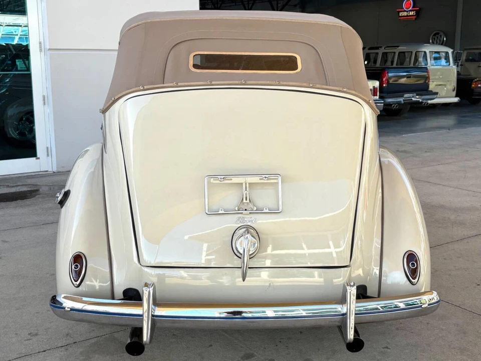 1939 Ford Standard & Deluxe & Super Deluxe - Image 22 of 31